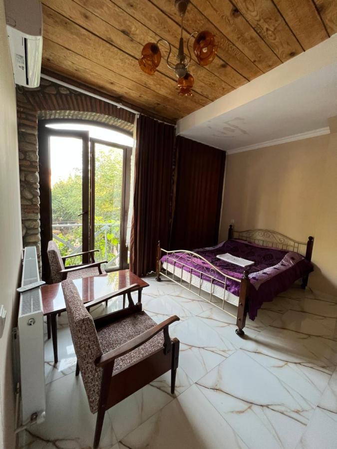 Guest House Lali Sighnaghi Ngoại thất bức ảnh